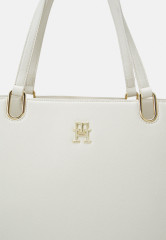 Tommy Hilfiger TIMELESS SATCHEL Handbag weathered white TIMELESS SATCHEL Сумочка выветрившийся белый