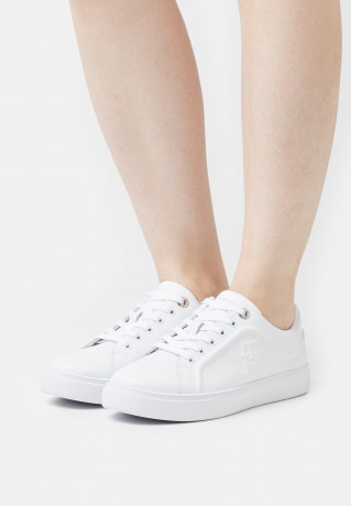 Tommy Hilfiger CASUAL CUPSOLE Trainers white CASUAL CUPSOLE Кроссовки белый