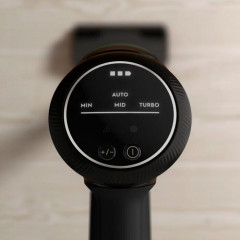 AEG AEG Akku-Hand-und Stielstaubsauger Ultimate 8000 OKO (AP81B25OKO), beutellos  Беспроводной ручной пылесос AEG Ultimate 8000 OKO (AP81B25OKO), без мешка