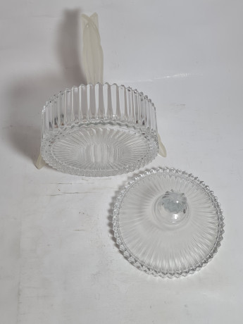 Емкость для хранения винтажная Mikasa Diamond Fire с крышкой, хрусталь, 16 см, Германия, 1970-80гг.