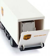 SIKU SIKU 1997 MAN LKW mit Kofferaufbau und Ladebordwand UPS Грузовик SIKU 1997 MAN с кузовом-фургоном и гидробортом UPS