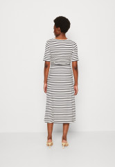 Tommy Hilfiger STRIPE MIDI Jersey dress white/desert sky ПОЛОСКА МИДИ Платье из джерси белое/пустынное небо