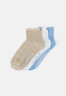Tommy Hilfiger WOMEN SHORT SOCK GIFTING 3 PACK Socks white combo ЖЕНСКИЕ КОРОТКИЕ НОСКИ, ПОДАРОЧНЫЕ, 3 УПАКОВКИ Носки белое комбо