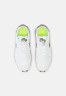 Nike Sportswear DBREAK TYPE M2Z2 UNISEX Sneaker low white/galactic jade/white/volt DBREAK TYPE M2Z2 UNISEX Низкие кроссовки женские белый/галактический нефрит/белый/вольт