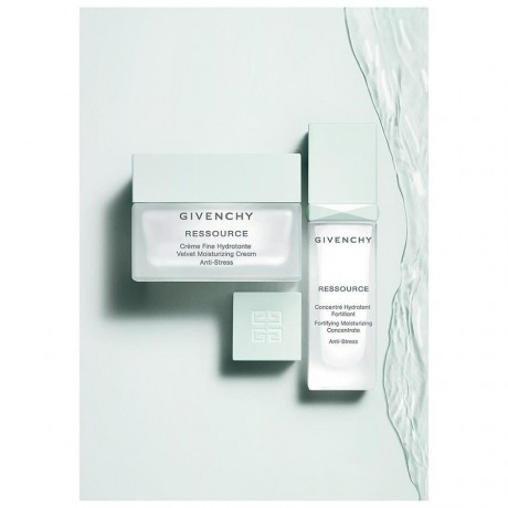 Givenchy Fortifying Moisturizing Concentrate  30 ml Укрепляющий увлажняющий концентрат