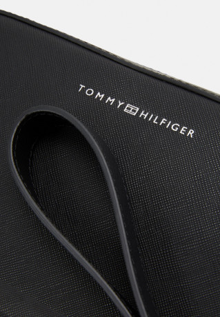 Tommy Hilfiger BUSINESS WASHBAG UNISEX Wash bag black BUSINESS WASHBAG UNISEX Сумка для стирки черный