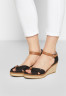 Tommy Hilfiger ICONIC ELBA Platform sandals black ICONIC ELBA Сандалии на платформе черный