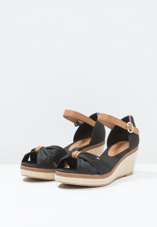 Tommy Hilfiger ICONIC ELBA Platform sandals black ICONIC ELBA Сандалии на платформе черный