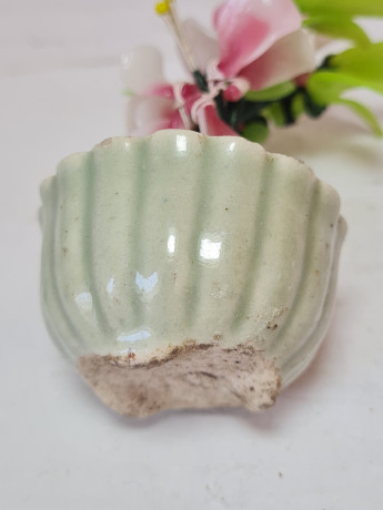 Статуэтка винтажная миниатюрная "Цветы в горшке", керамика, 10 x 9 см, Германия, 1960-70гг.