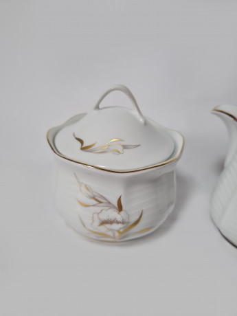 Winterling Markteluthen Bavaria Изысканный фарфоровый набор: cахарница и молочник с позолотой и рельефным рисунком, Германия, 1960-70гг.