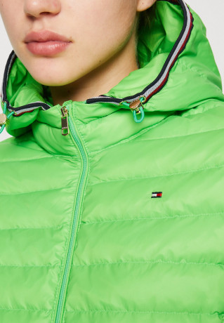 Tommy Hilfiger DOWN JACKET Down jacket spring lime ПУХОВИК Пуховик весенняя известь