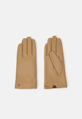 Tommy Hilfiger ESSENTIAL FLAG GLOVES Gloves countryside khaki ESSENTIAL FLAG ПЕРЧАТКИ Перчатки загородный хаки
