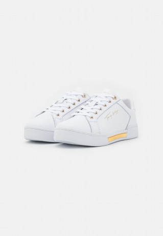 Tommy Hilfiger ELEVATED  Trainers white ПОВЫШЕННЫЙ Кроссовки белый