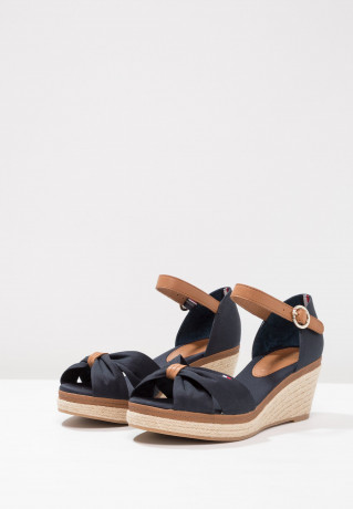 Tommy Hilfiger ICONIC ELBA Platform sandals dark blue ICONIC ELBA Сандалии на платформе темно-синий