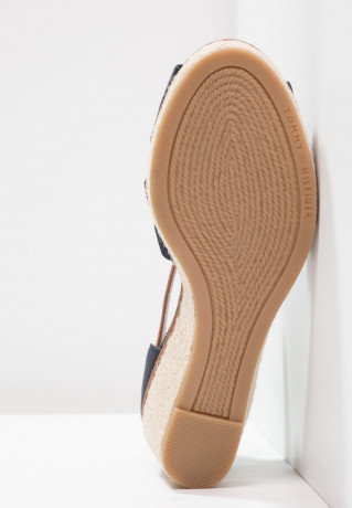 Tommy Hilfiger ICONIC ELBA Platform sandals dark blue ICONIC ELBA Сандалии на платформе темно-синий