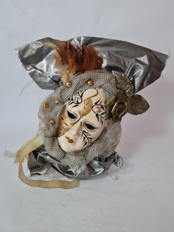 Панно декоративное винтажное "Маска", украшенное текстилем и лентой, 31 х 23 см, Германия, 1960-70гг.