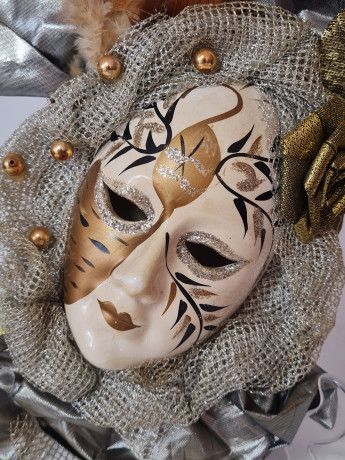 Панно декоративное винтажное "Маска", украшенное текстилем и лентой, 31 х 23 см, Германия, 1960-70гг.