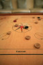 Ubergames Compact Carrom Board Игра Карром: доска 68см х 68см с фишками (без подставки и без сумки), модель B07RT158DN, 4кг