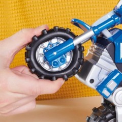 Ricky Zoom Rev and Roll Loop Петля оборотов и крена