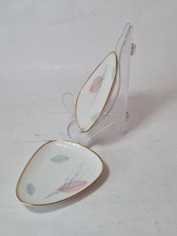 Тарелки сервировочные винтажные Thomas, треугольная форма, 2 шт., фарфор, Германия, 1960-70гг.