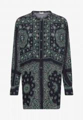 Tommy Hilfiger BANDANA VIS RELAXED BLOUSE Blouse placed bandana  desert sky BANDANA VIS RELAXED BLOUSE Блузка размещенная бандана небо пустыни