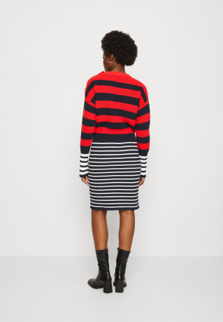 Tommy Hilfiger COLORBLOCK STRIPE DRESS Jumper dress ecru/sky/fireworks ПЛАТЬЕ С ЦВЕТНЫМИ БЛОКАМИ Платье-джемпер экрю/небо/фейерверк