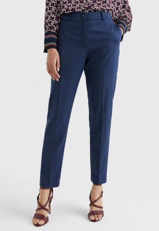 Tommy Hilfiger SLIM FIT Trousers desert sky ОБЛЕГАЮЩИЕ брюки небо пустыни