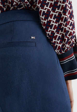 Tommy Hilfiger SLIM FIT Trousers desert sky ОБЛЕГАЮЩИЕ брюки небо пустыни