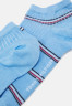 Tommy Hilfiger WOMEN SNEAKER COASTAL 2 PACK Socks light blue/multicolor ЖЕНСКИЕ КРОССОВКИ COASTAL 2 PACK Носки голубой/многоцветный
