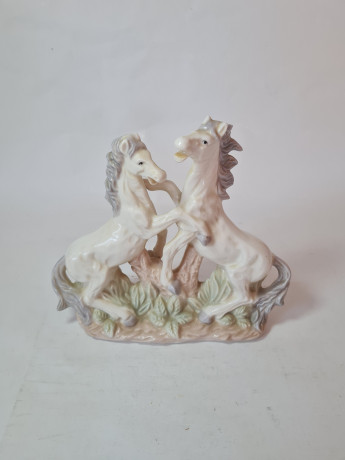 Статуэтка винтажная большая "Пара лошадей", фарфор, 21 x 22,5 см, Германия, 1960-70гг.
