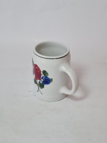 Кружка пивная винтажная Lilien Porzellan Austria с яркими цветами, ручная роспись, фарфор, 11.5 см, Австрия, 1960-70гг.
