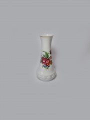 Creidlitz Bavaria Фарфоровая белая ваза с позолоченным ободком и ярким рисунком "Красные цветы", 22смx10см, Германия, 1960-70гг.