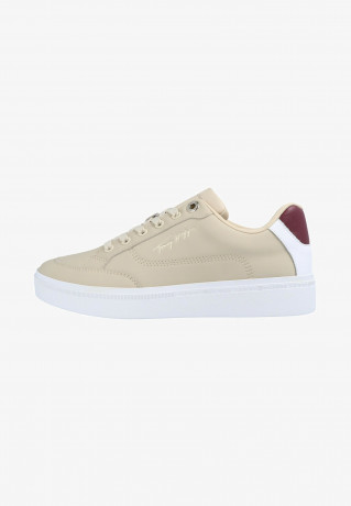 Tommy Hilfiger ESSENTIAL TH COURT Trainers beige ESSENTIAL TH COURT Кроссовки бежевый