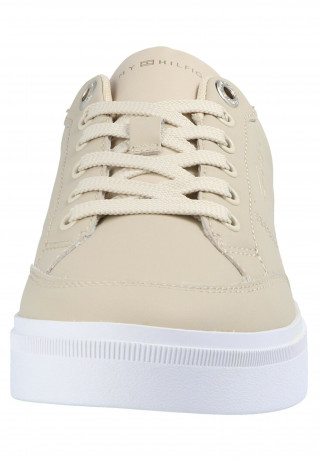 Tommy Hilfiger ESSENTIAL TH COURT Trainers beige ESSENTIAL TH COURT Кроссовки бежевый