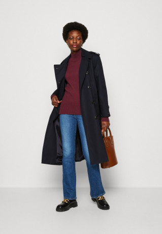 Tommy Hilfiger BOOTCUT  PATY Flared Jeans paty BOOTCUT PATY Расклешенные джинсы пати