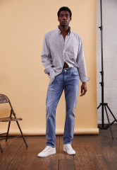 Tommy Hilfiger TOMMY HILFIGER X SHAWN MENDES ITHACA STP ARCHIVE SHIRT UNISEX Shirt blue coast/optic white TOMMY HILFIGER X SHAWN MENDES ITHACA STP ARCHIVE РУБАШКА УНИСЕКС Рубашка синий берег/оптический белый