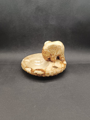 Винтажная алебастровая пепельница Hema Spain с фигуркой слона, алебастр, 15.5 х 11 см, Испания, 1970-80гг.