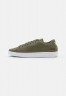 Nike Sportswear BLAZER UNISEX Sneaker low medium olive/sail/white BLAZER UNISEX Низкие кроссовки женские средний оливковый/парус/белый