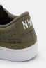 Nike Sportswear BLAZER UNISEX Sneaker low medium olive/sail/white BLAZER UNISEX Низкие кроссовки женские средний оливковый/парус/белый