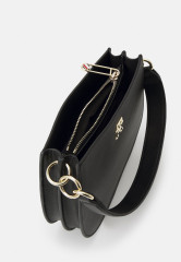 Tommy Hilfiger LIFE MED CROSSOVER Across body bag black LIFE MED CROSSOVER Сумка через плечо черный