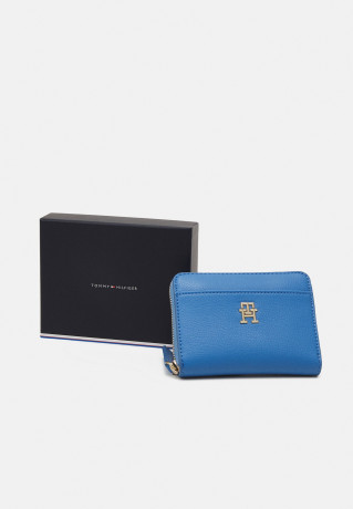 Tommy Hilfiger LIFE MED Wallet sky cloud LIFEMED-кошелек небо облако