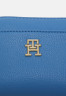 Tommy Hilfiger LIFE MED Wallet sky cloud LIFEMED-кошелек небо облако
