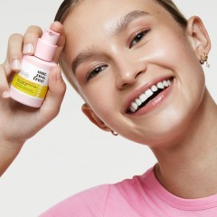 one.two.free! Daily Sun Protection Fluid SPF 50  Солнцезащитный флюид для ежедневного использования SPF 50