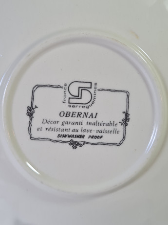 Набор тарелок винтажных Sarreguemines France, керамика с ярким цветочным узором, 5 шт х 16,5 x 2 см, Франция, 1960-70гг.