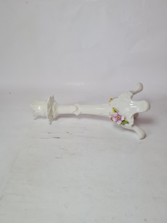 Подсвечник винтажный с объемным цветочным декором, керамика, 25 х 10 см, Италия, 1960-70гг.