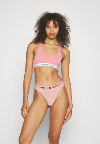 Tommy Hilfiger UNLINED BRALETTE Sports bra pink БРАЛЕТТ БЕЗ ПОДКЛАДКИ Спортивный бюстгальтер розовый