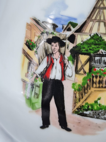 Кувшин винтажный Sarreguemines / Anne Ehret Ranrupt "Obernai", фарфор, Франция, 1967 год.