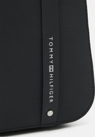 Tommy Hilfiger BUSINESS BACKPACK UNISEX Rucksack black БИЗНЕС-РЮКЗАК УНИСЕКС Рюкзак черный