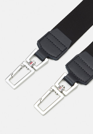 Tommy Hilfiger BUSINESS MONOGRAM DUFFLE UNISEX Weekend bag black СУМКА BUSINESS MONOGRAM DUFFLE UNISEX Сумка выходного дня черный