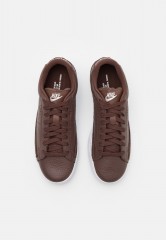 Nike Sportswear BLAZER UNISEX Sneaker low light chocolate/white/sail BLAZER UNISEX Низкие кроссовки женские светлый шоколад/белый/парус